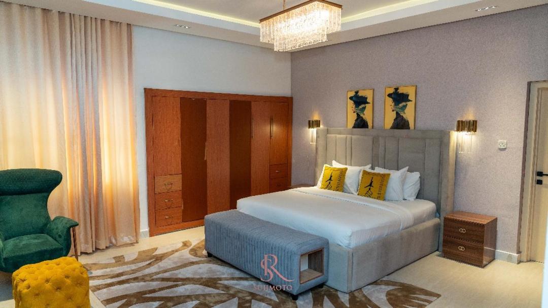 Sujimoto Residences Macdonald Lagos Eksteriør billede