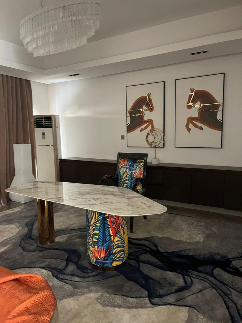 Sujimoto Residences Macdonald Lagos Eksteriør billede