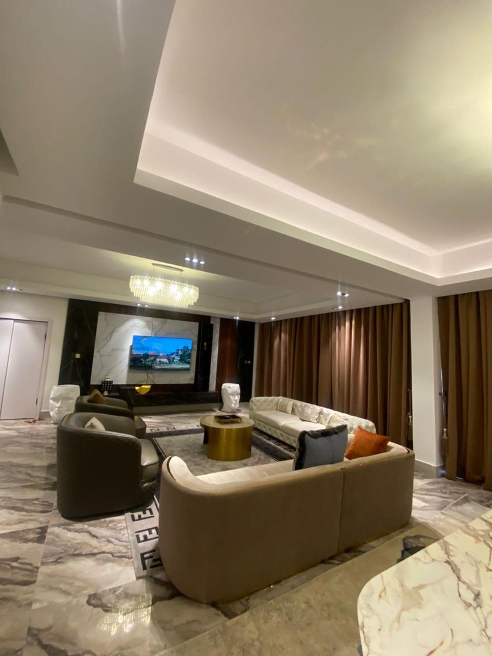 Sujimoto Residences Macdonald Lagos Eksteriør billede